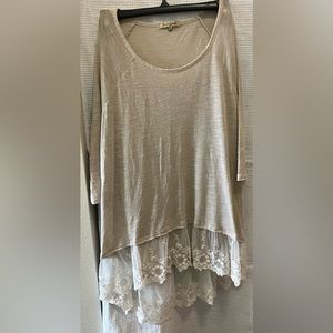 Women’s top